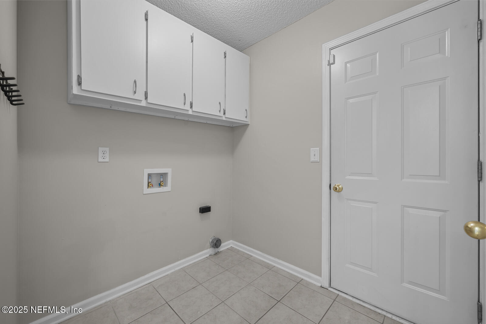 2330 COMPANION Circle E