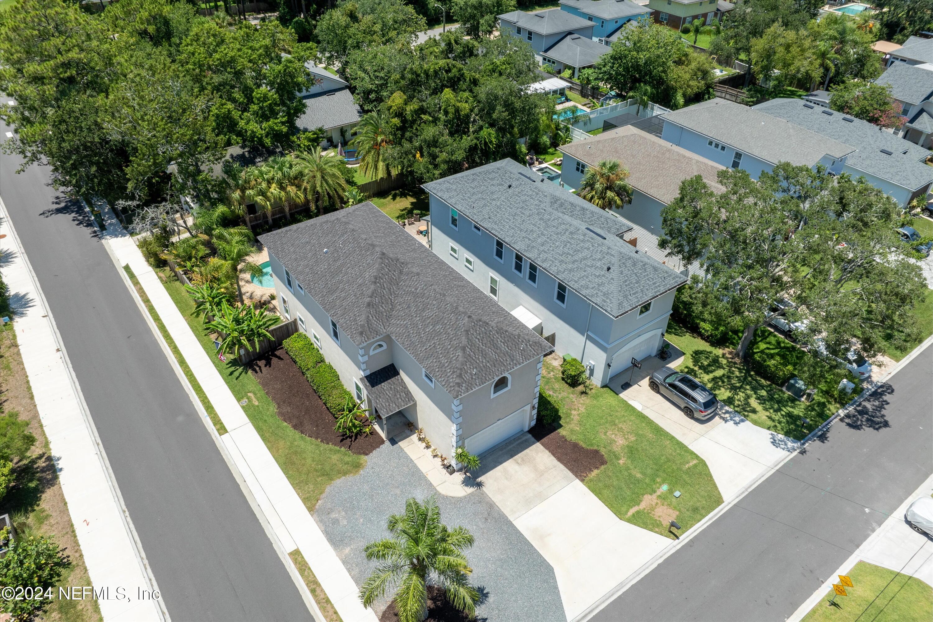 3940 GRANDE Boulevard