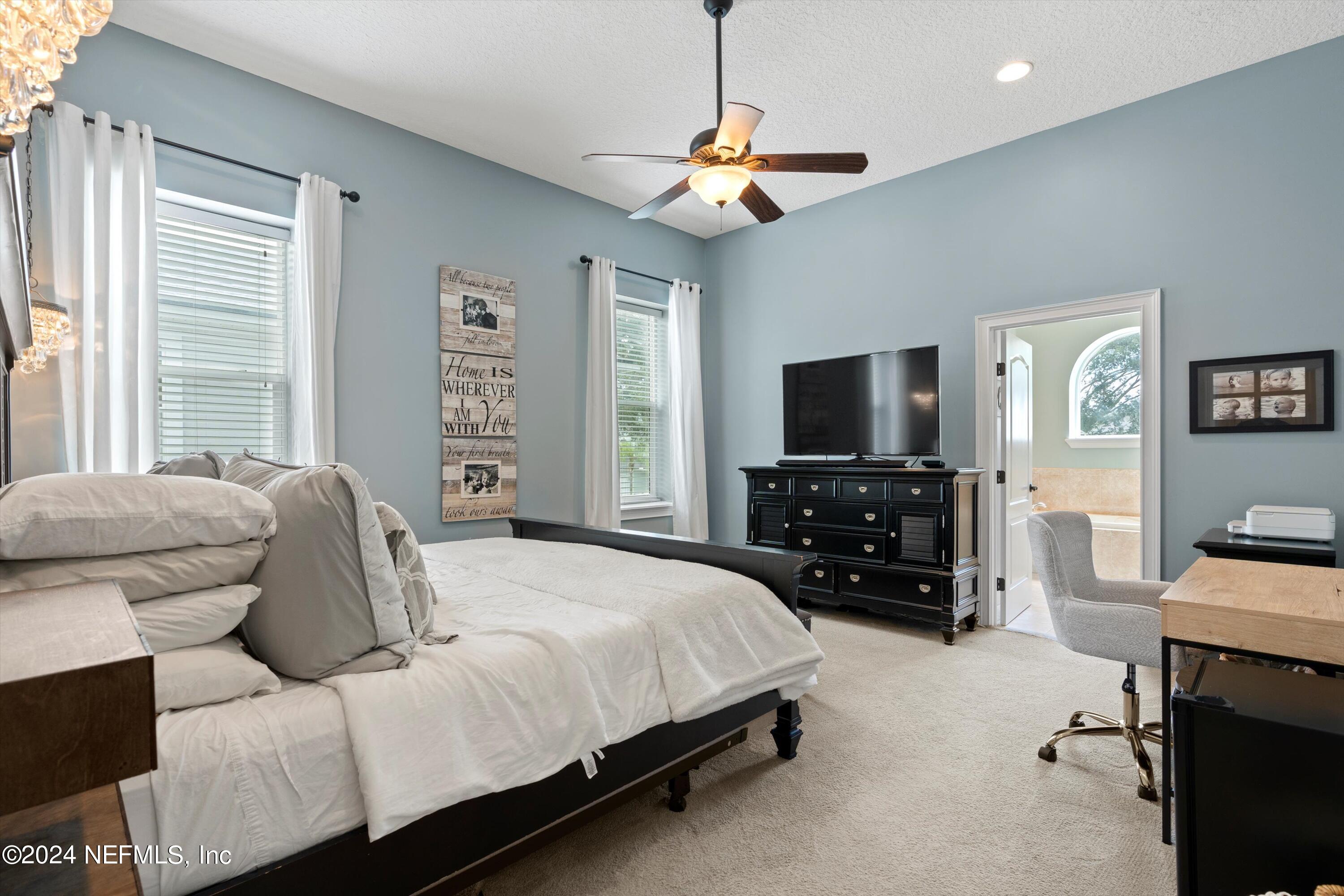 3940 GRANDE Boulevard