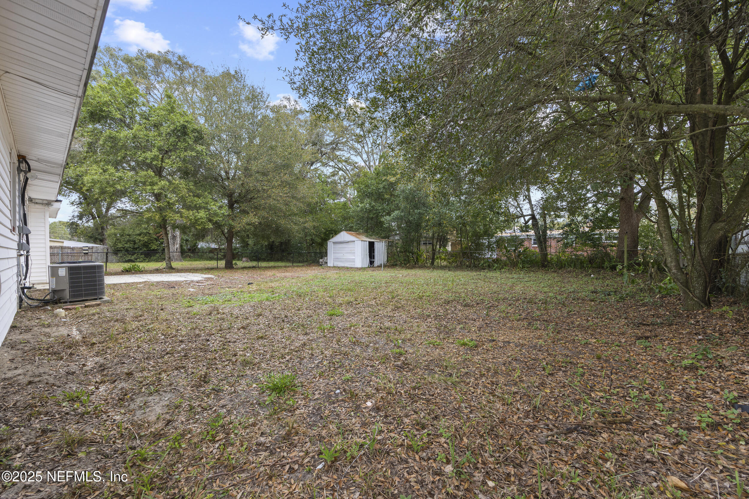 2403 ROGERO Road