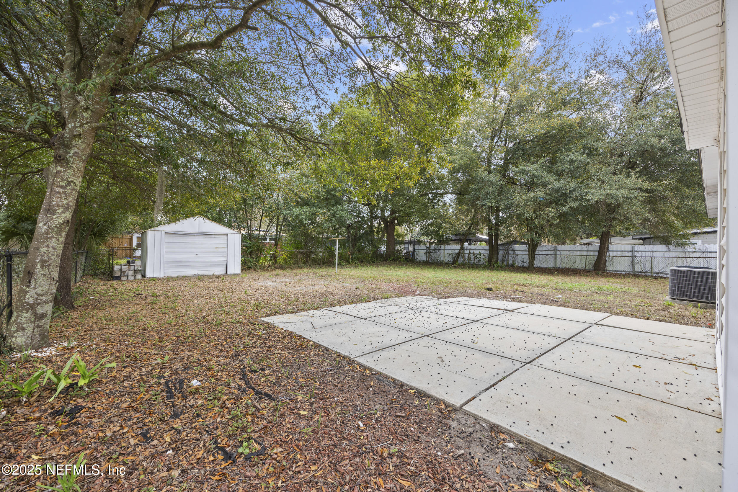 2403 ROGERO Road