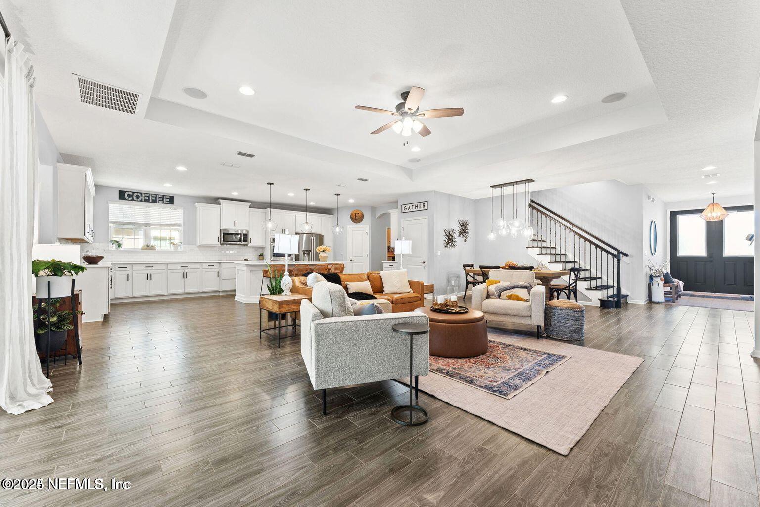 2104 ARDEN FOREST Place