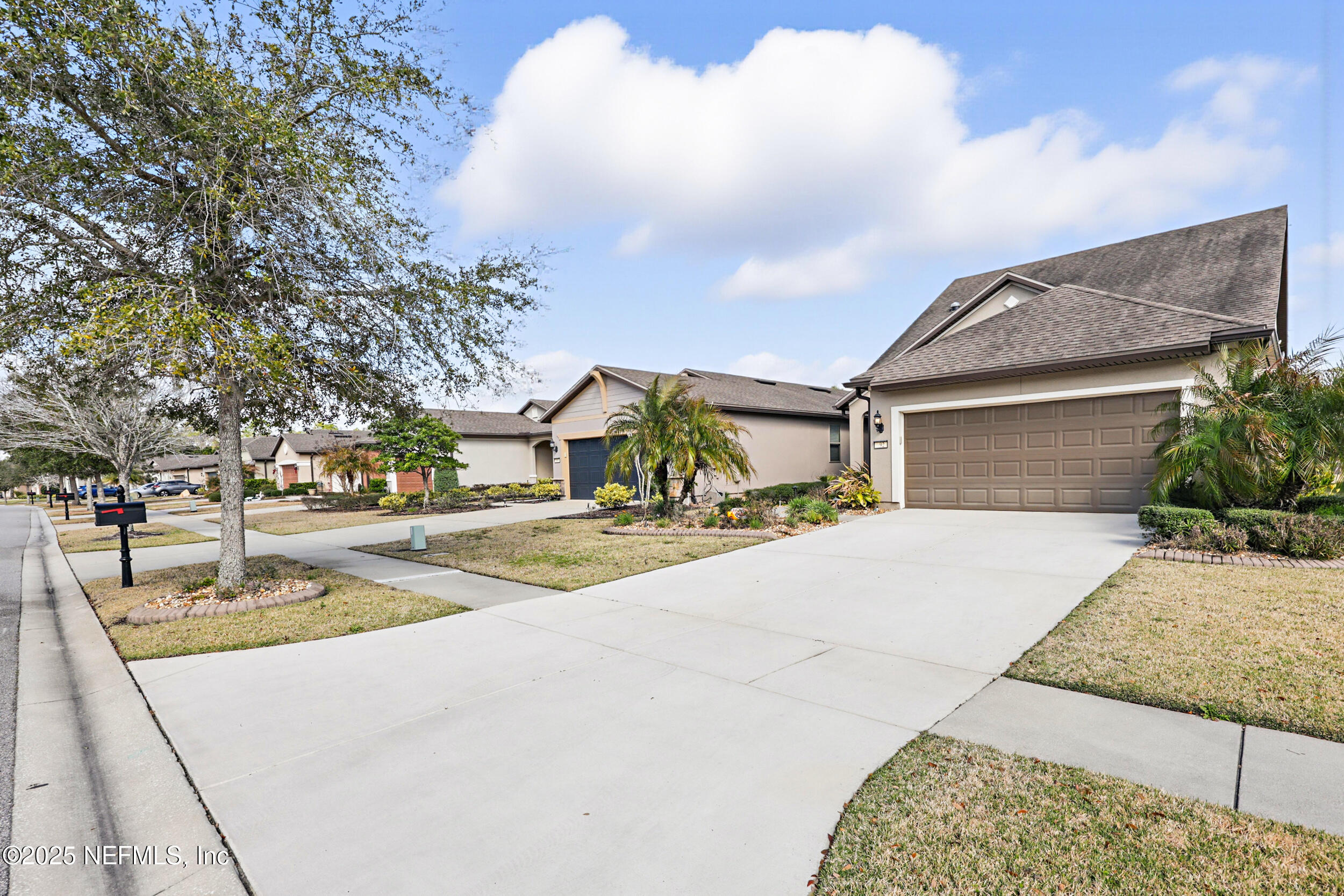 92 CANOPY OAK Lane
