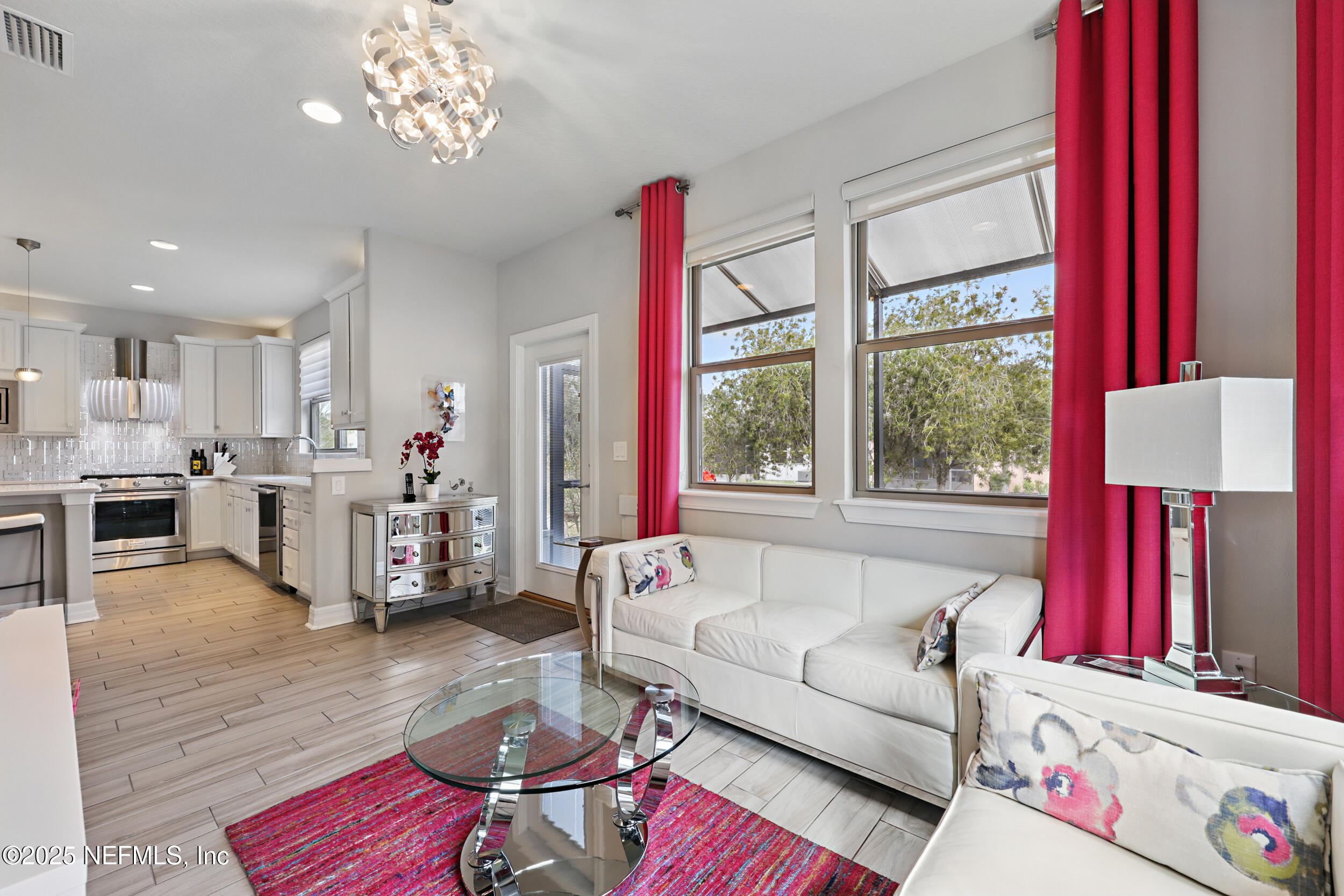 92 CANOPY OAK Lane