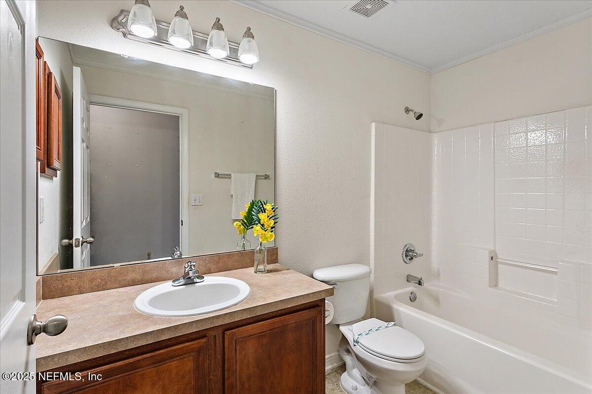 3257 SILVERADO Circle