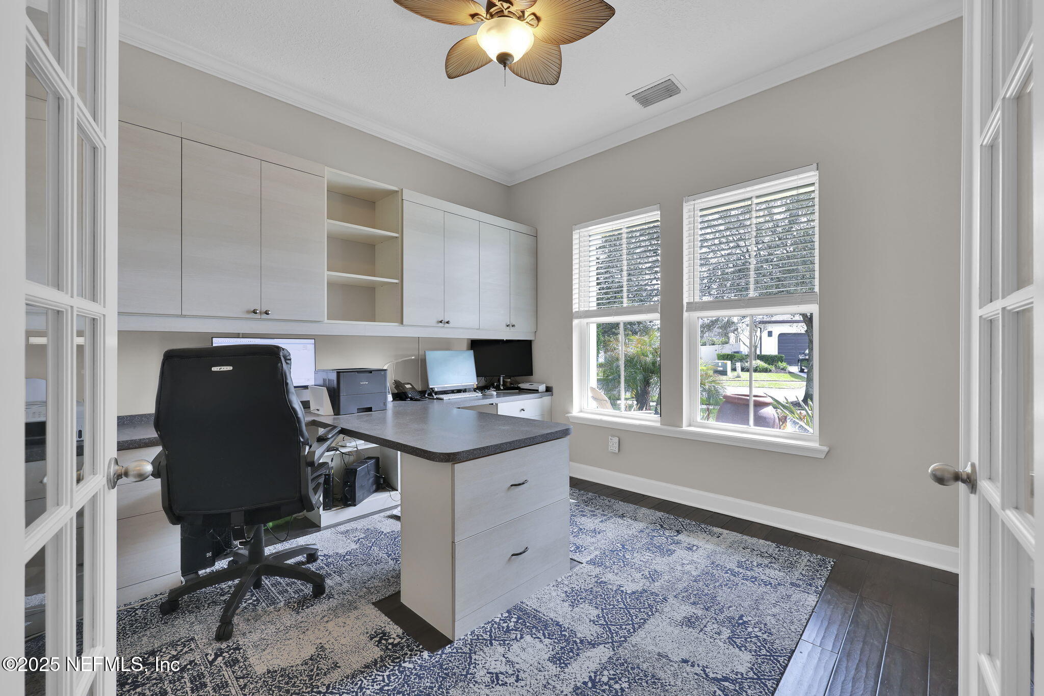 333 GREENLEAF LAKES Avenue