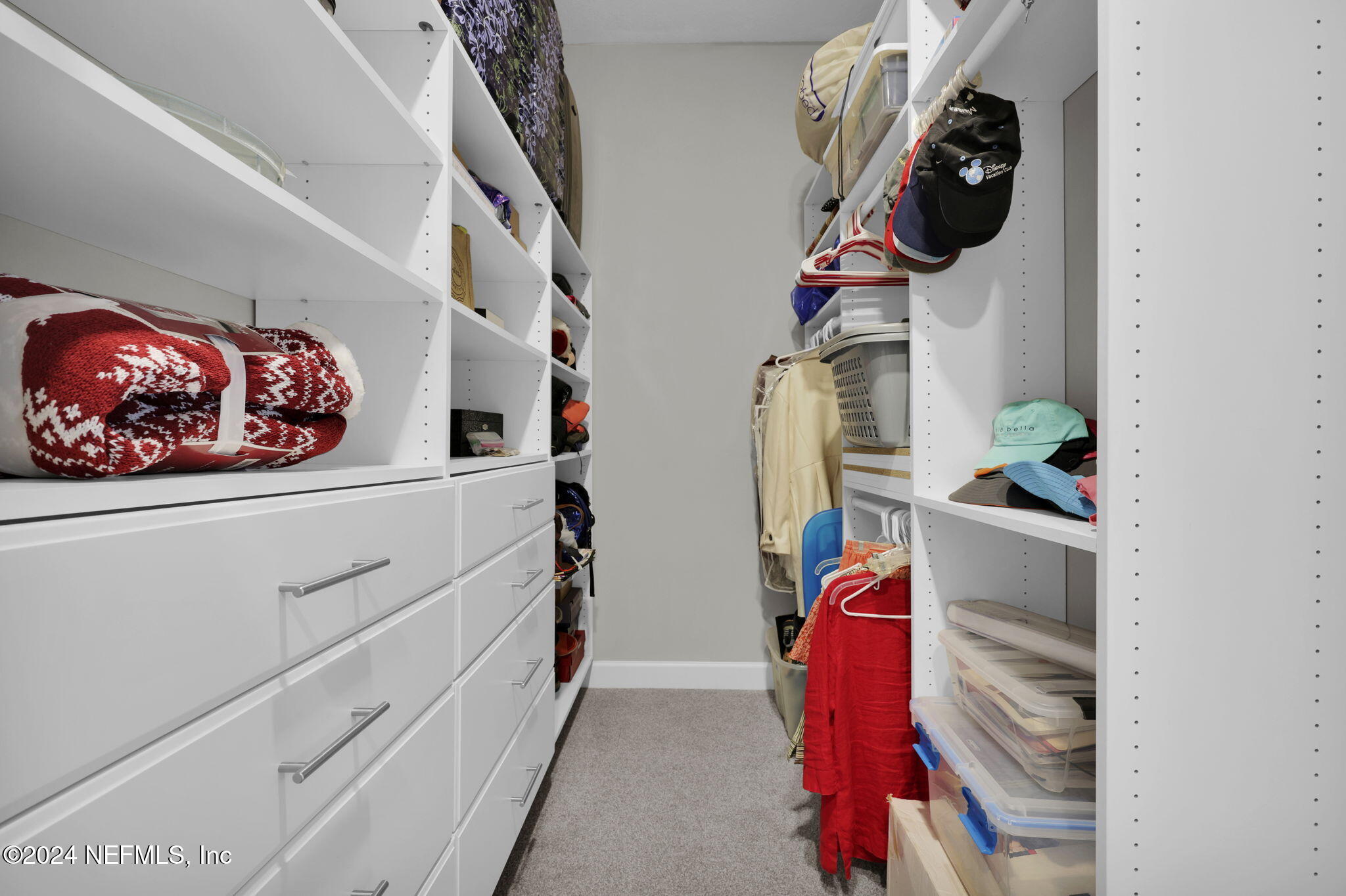 333 GREENLEAF LAKES Avenue