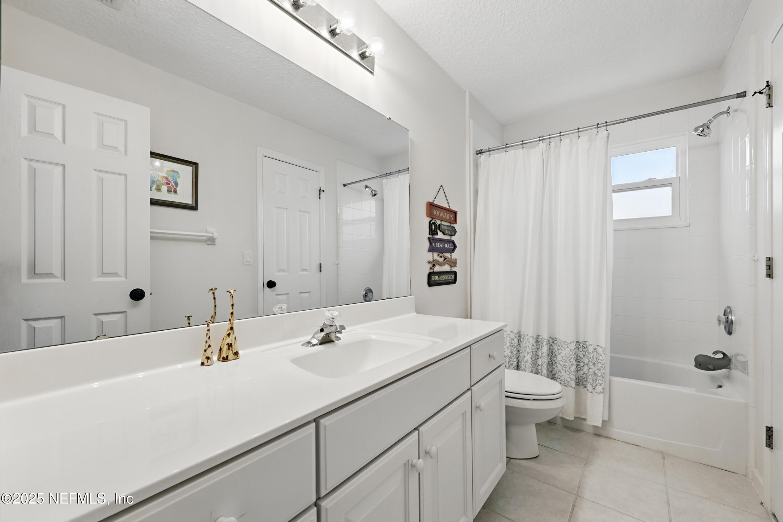 400 N ASTER Trace