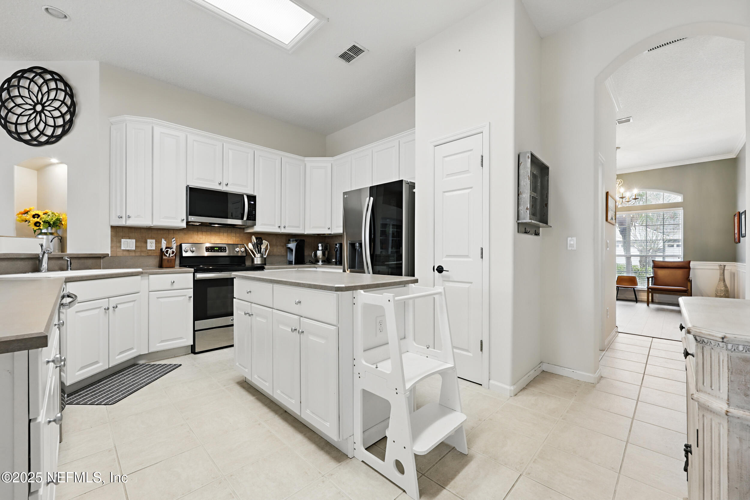 400 N ASTER Trace