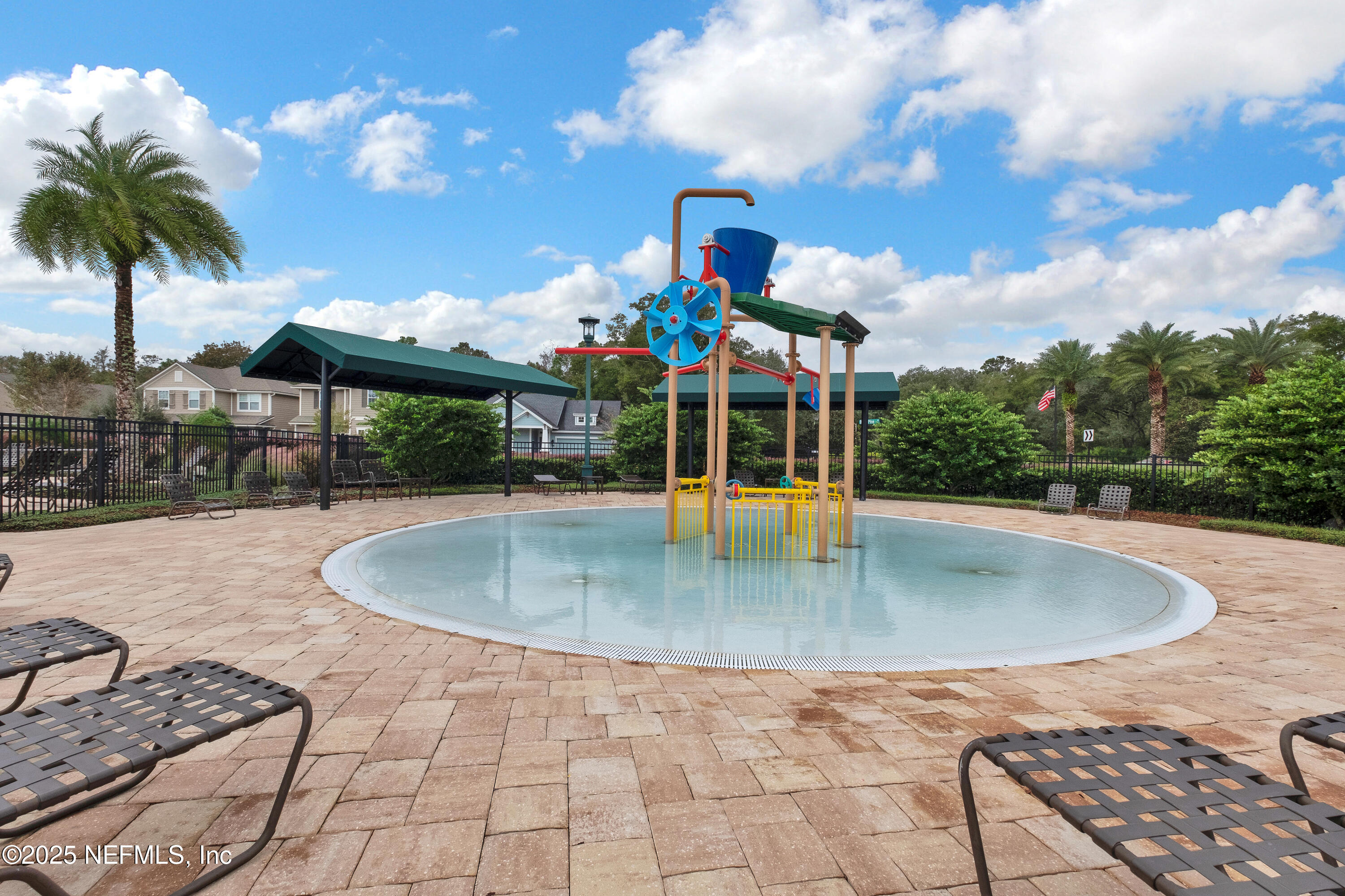 3512 CROSSVIEW Drive