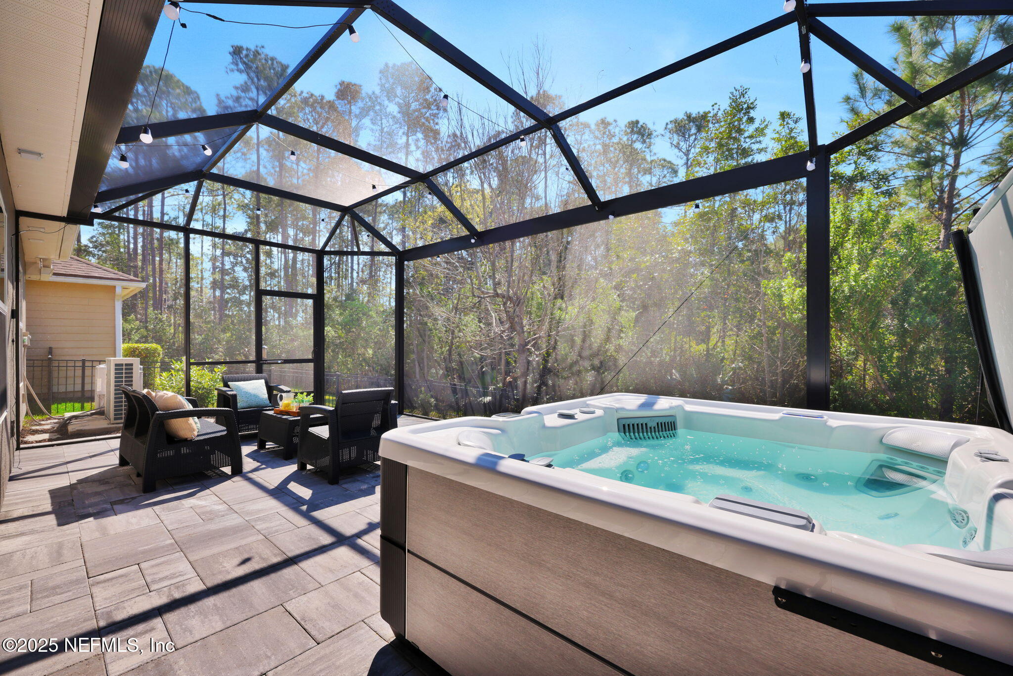 386 ASPEN LEAF Drive