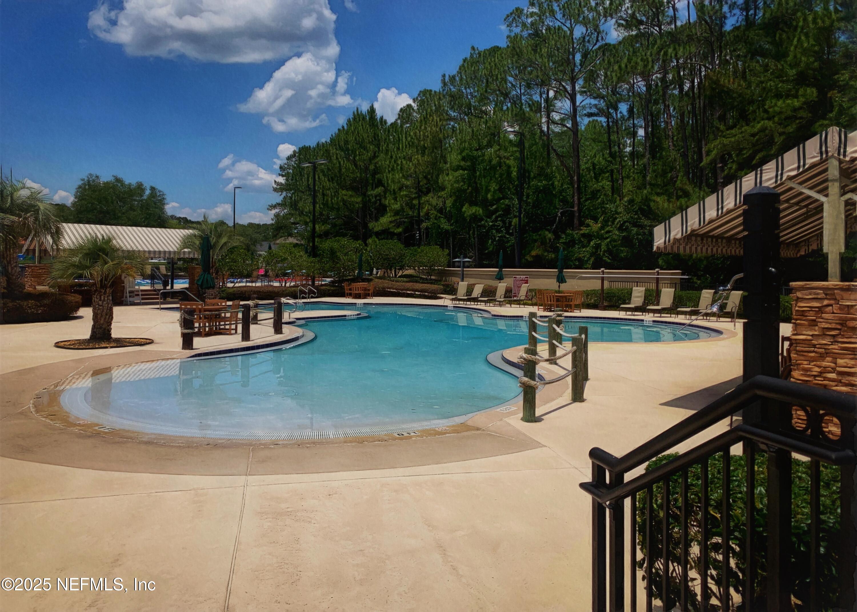 233 PINEHURST POINTE Drive, St. Augustine