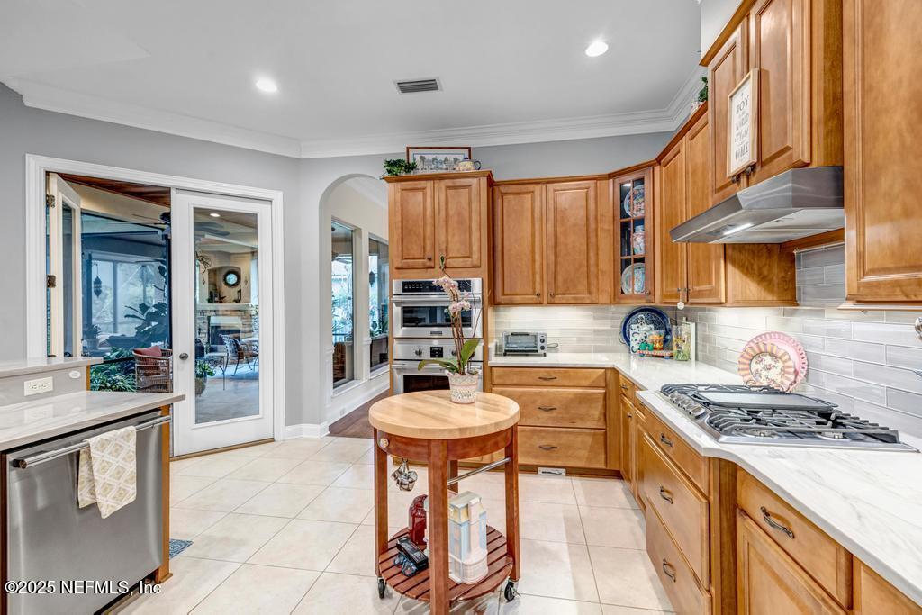 233 PINEHURST POINTE Drive, St. Augustine
