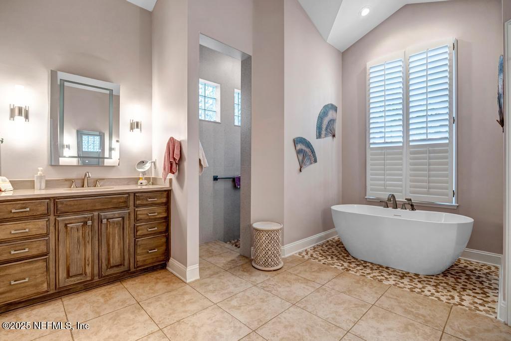 233 PINEHURST POINTE Drive, St. Augustine