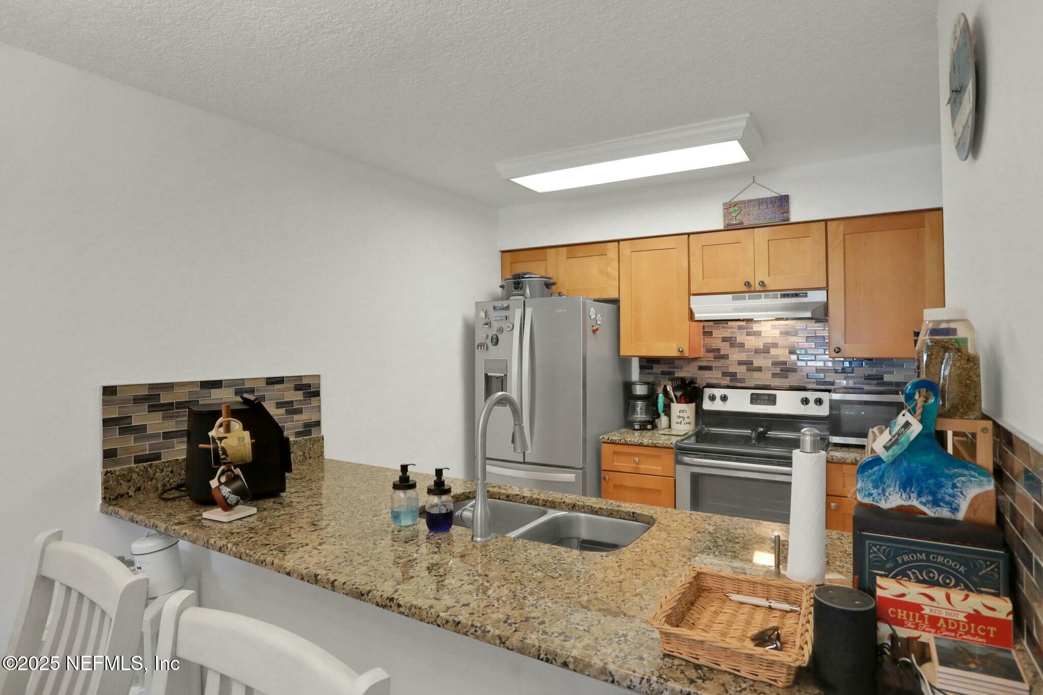 3 PONTE VEDRA Court, D