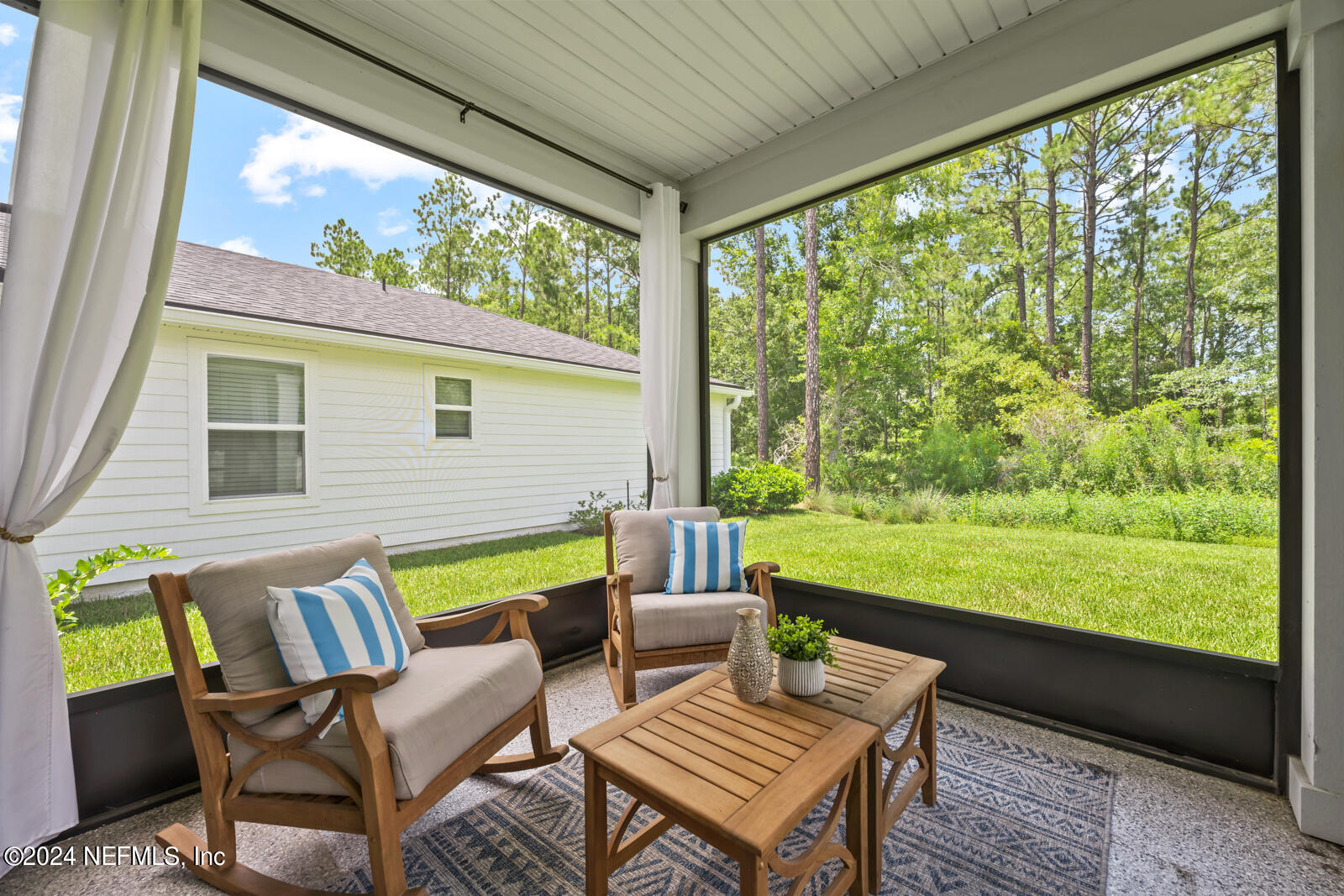 124 MEADOW CREEK Drive, St. Johns