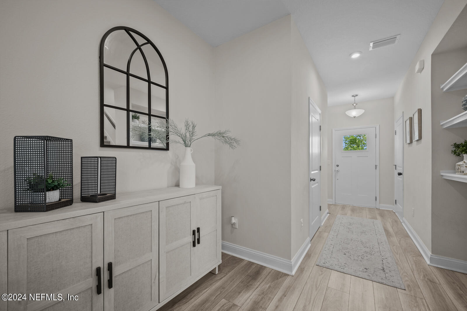 124 MEADOW CREEK Drive, St. Johns