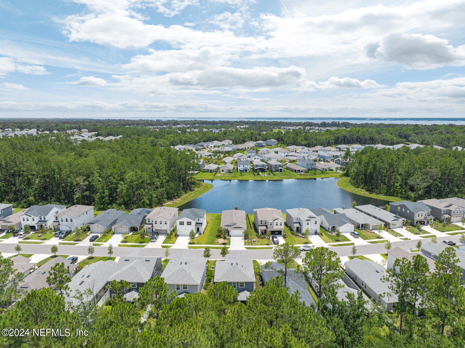 124 MEADOW CREEK Drive, St. Johns
