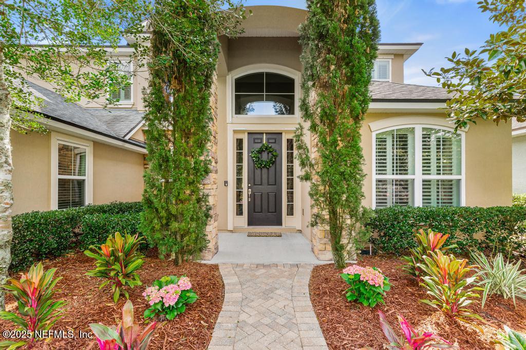 70 GLENALBY Place