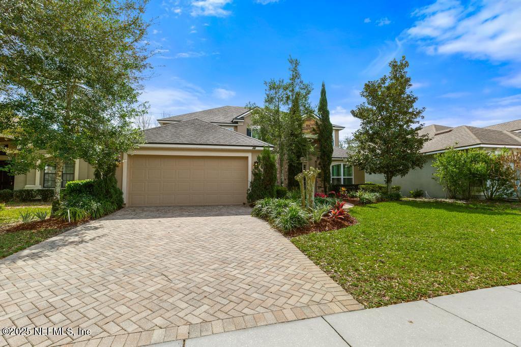 70 GLENALBY Place