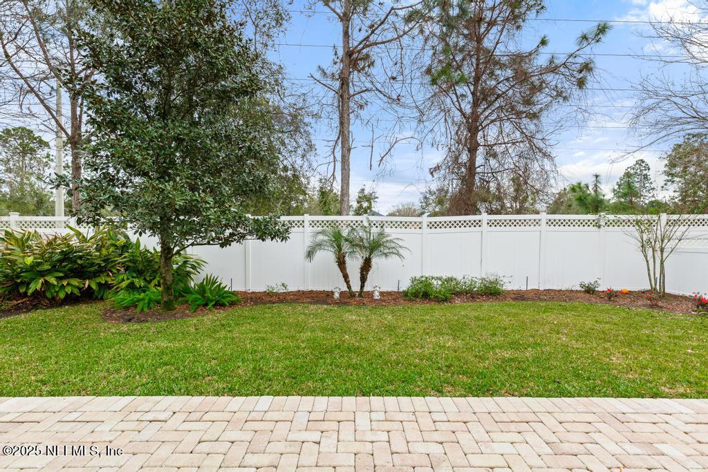 70 GLENALBY Place