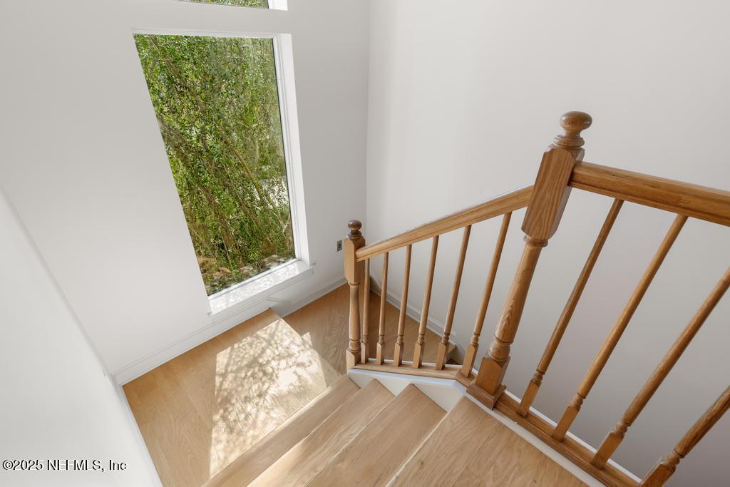 132 LANTERN WICK Place