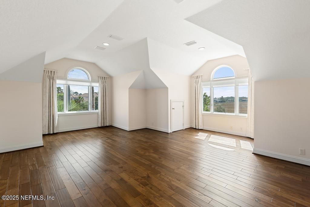 132 LANTERN WICK Place