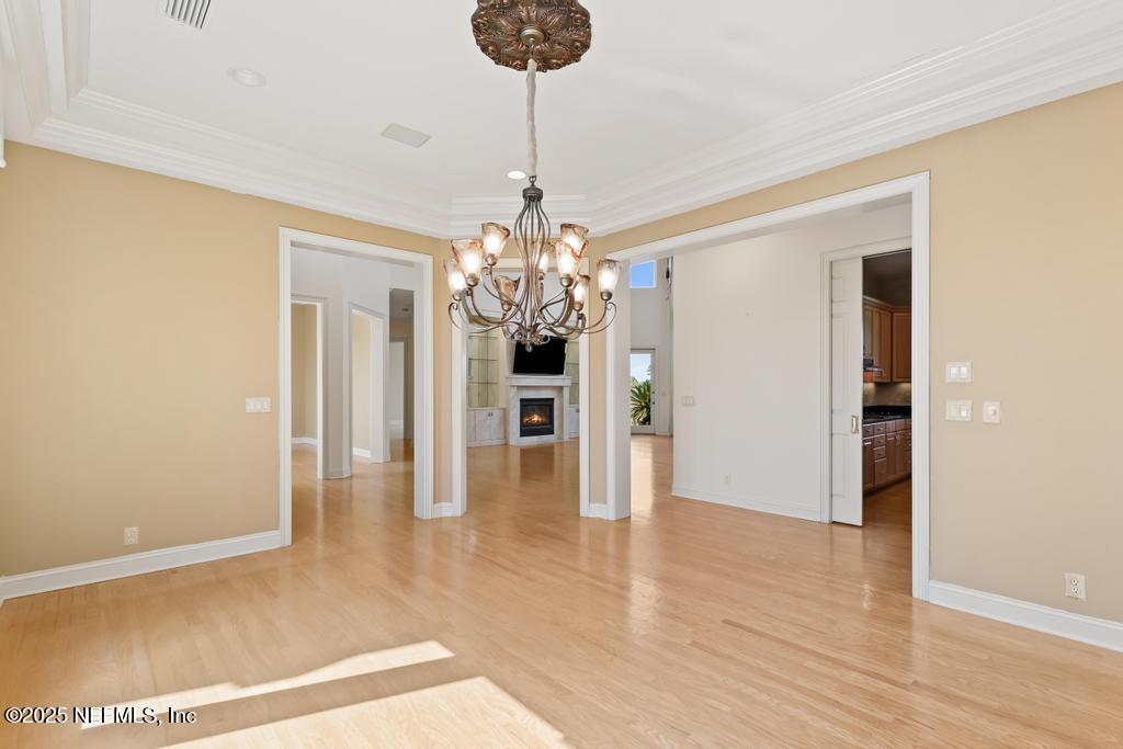 132 LANTERN WICK Place