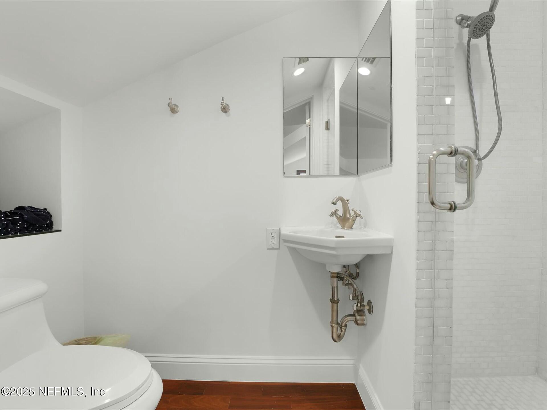 322 6TH Street