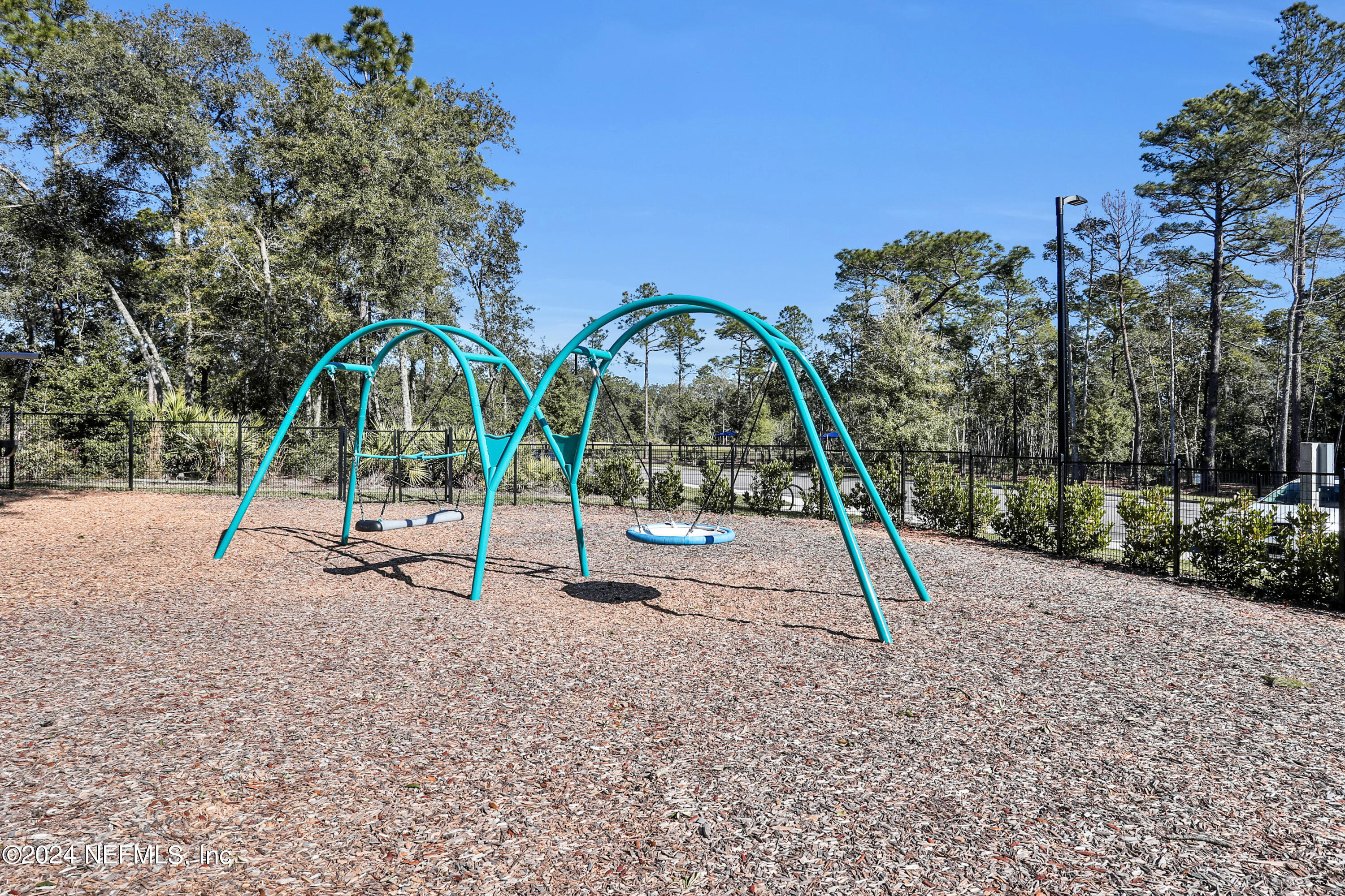 10077 FILAMENT Boulevard