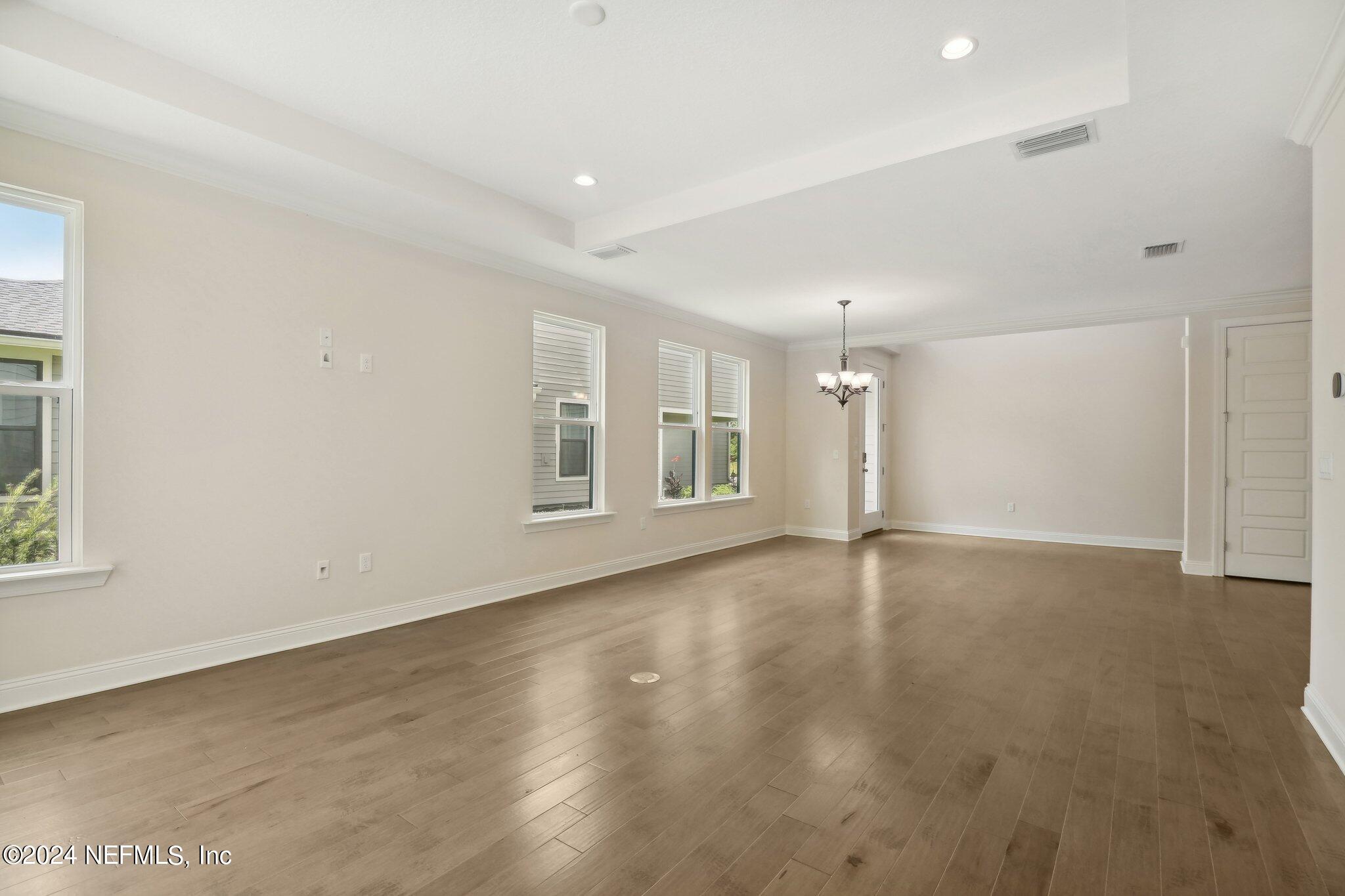 10077 FILAMENT Boulevard