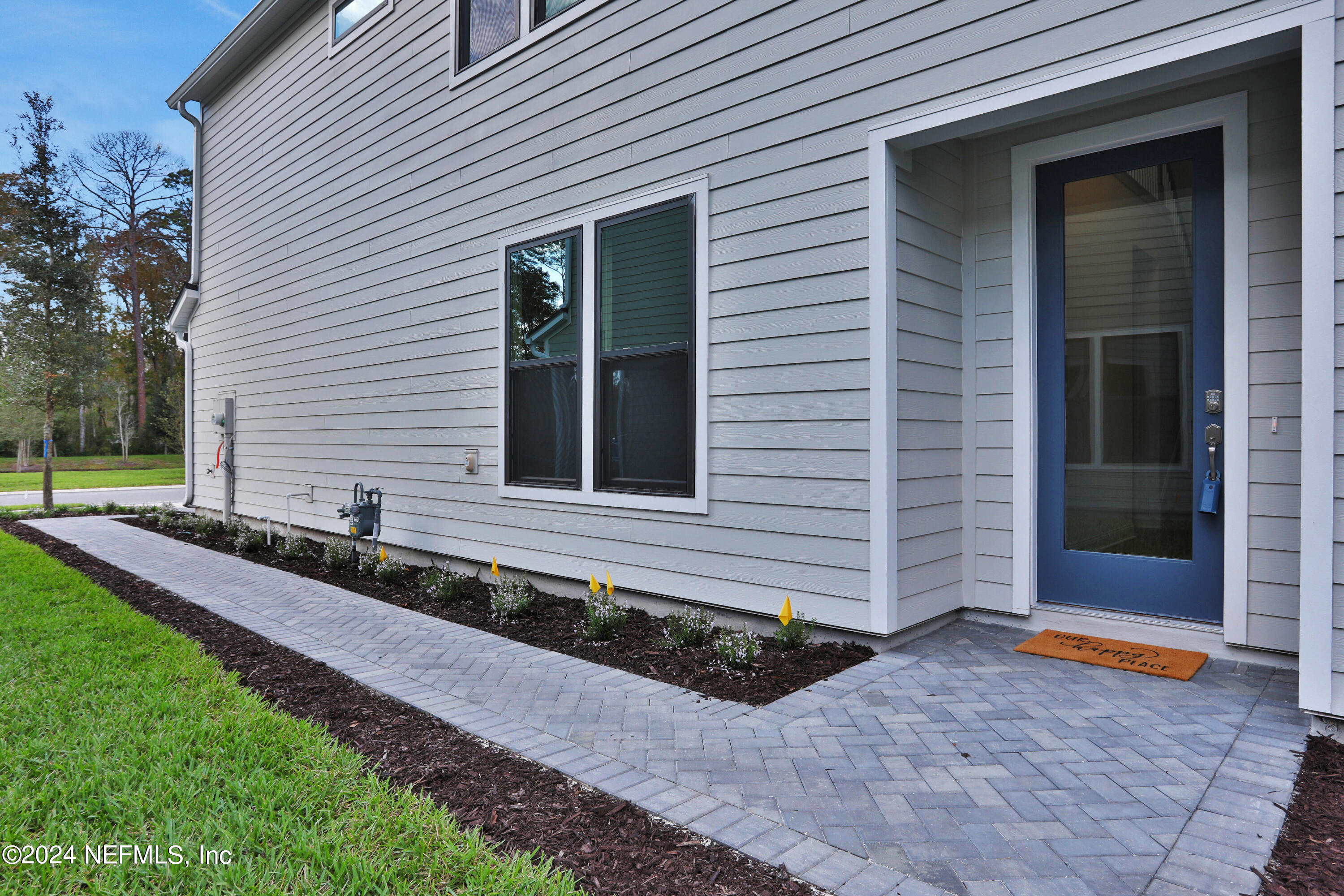 10077 FILAMENT Boulevard