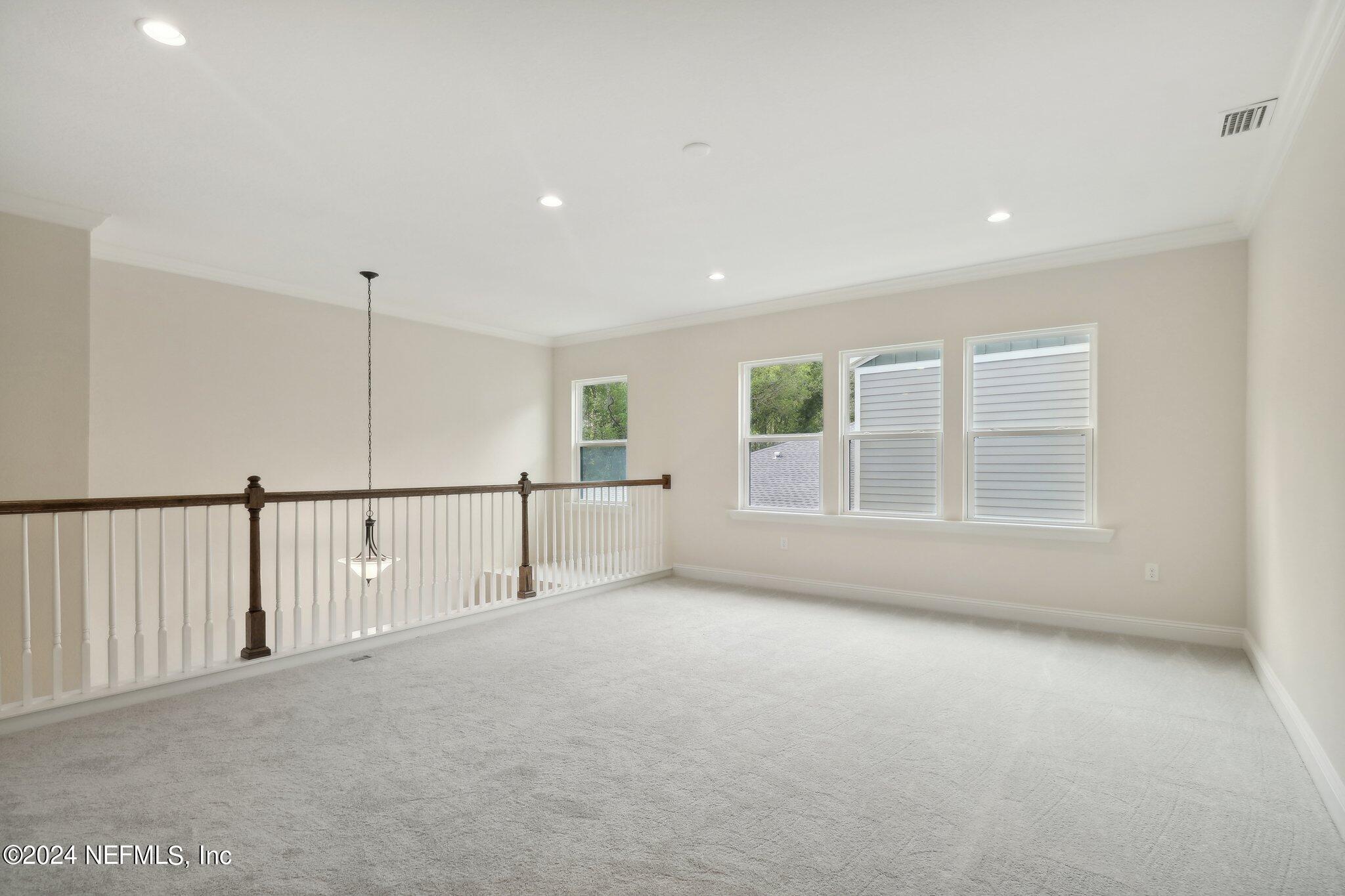 10077 FILAMENT Boulevard