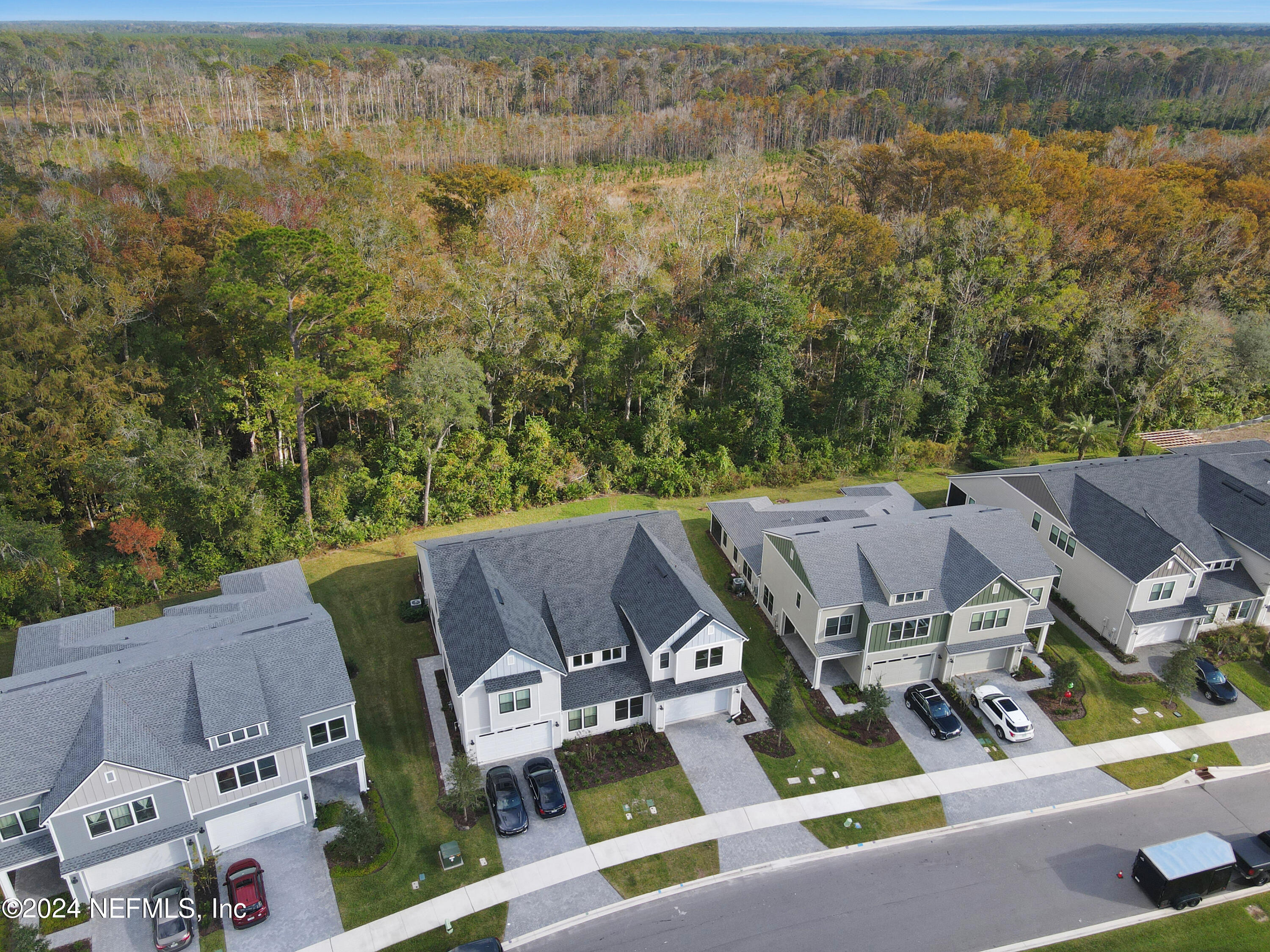 10077 FILAMENT Boulevard