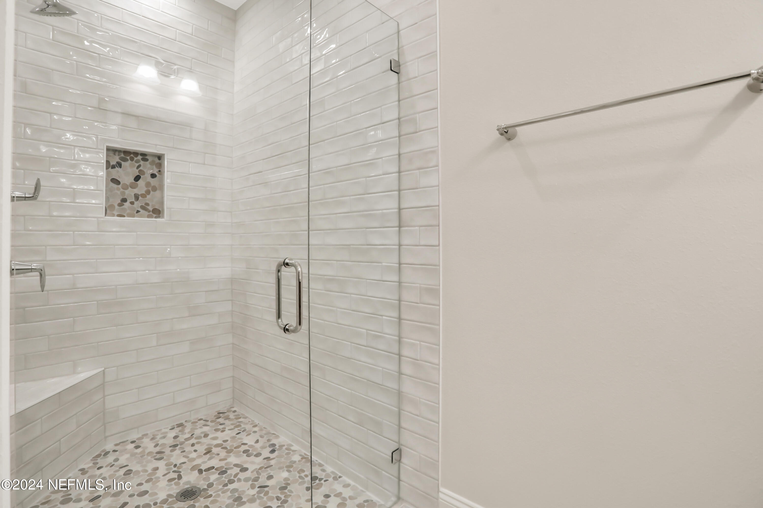 10077 FILAMENT Boulevard