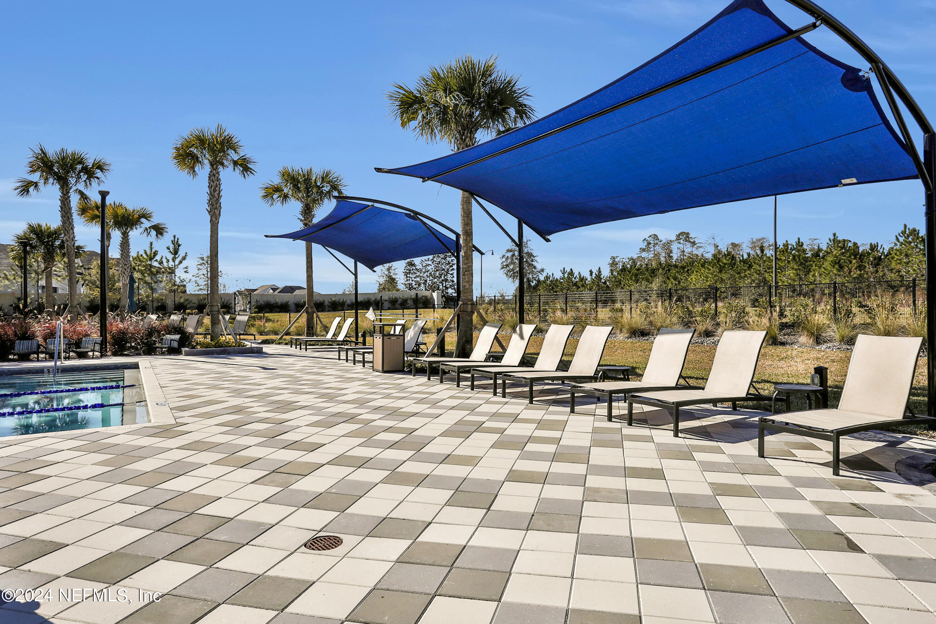 10077 FILAMENT Boulevard