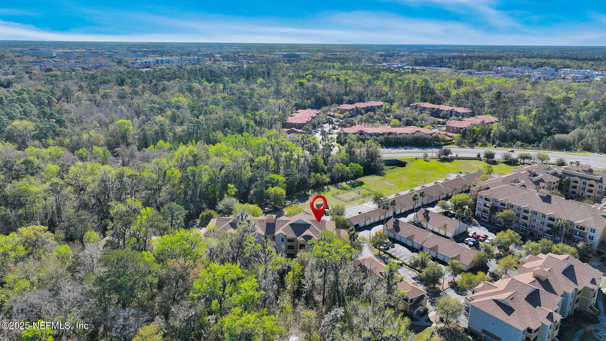 8539 GATE Parkway W, 624