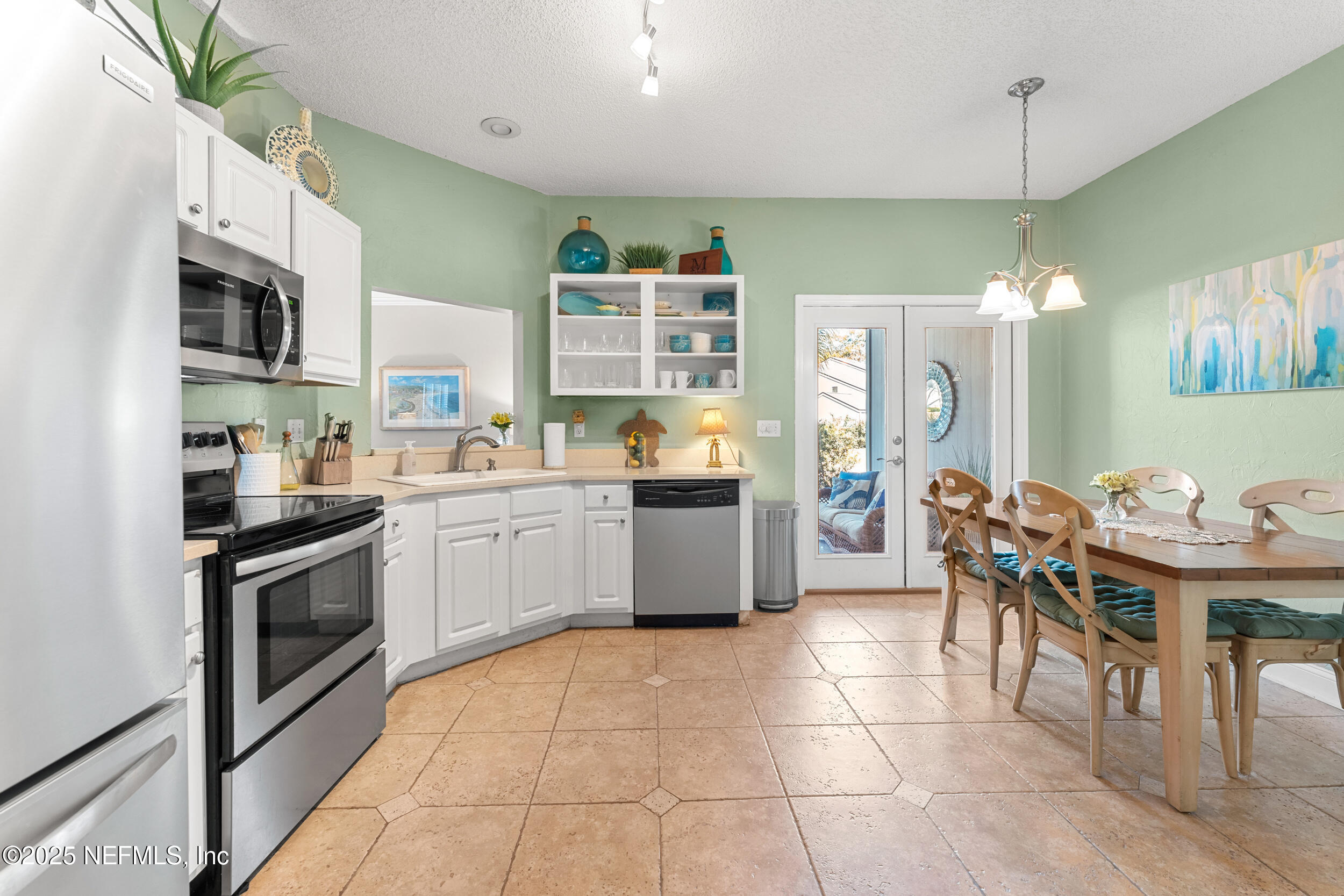 1057 LITTLE CYPRESS Key