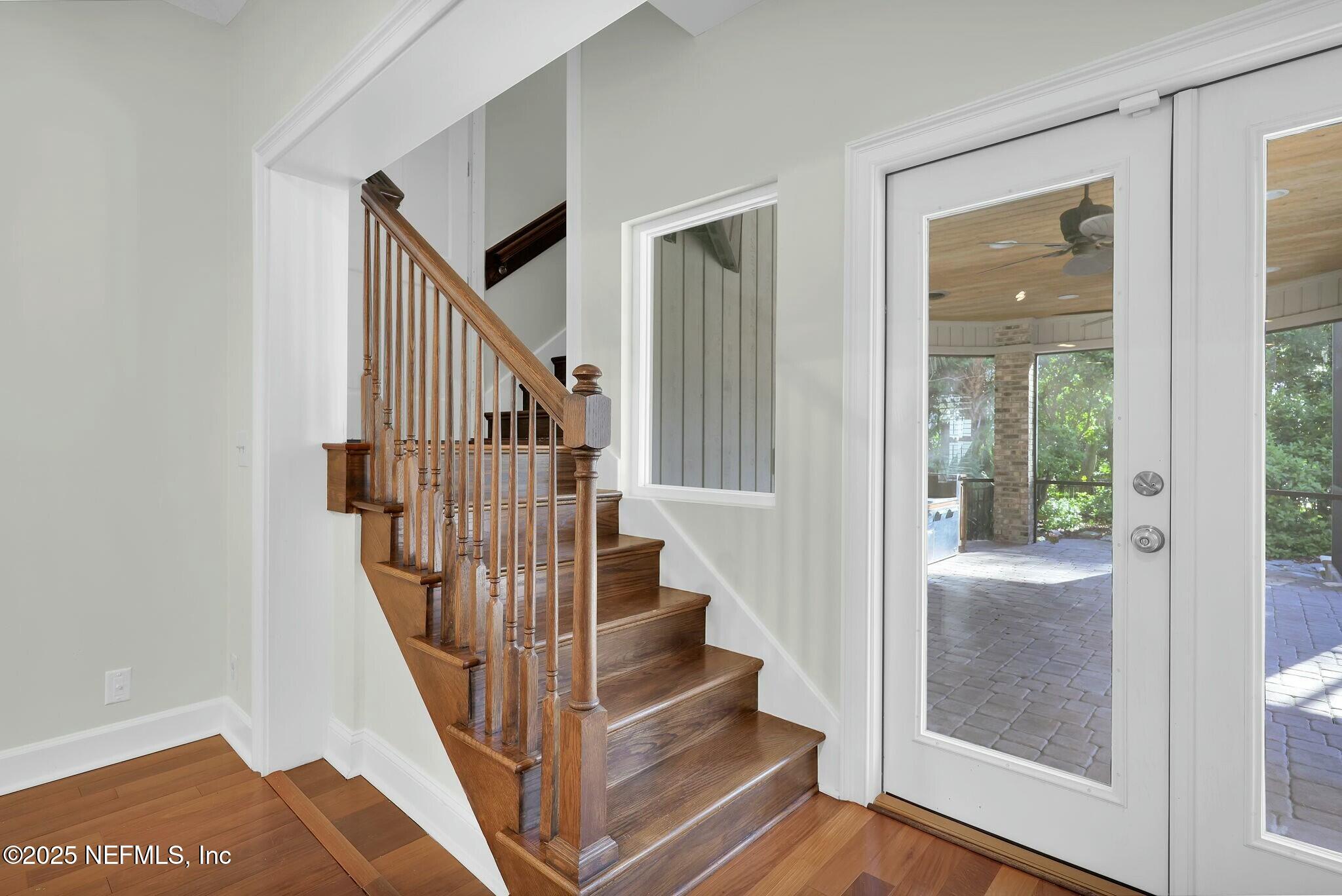 2323 BAREFOOT Trace