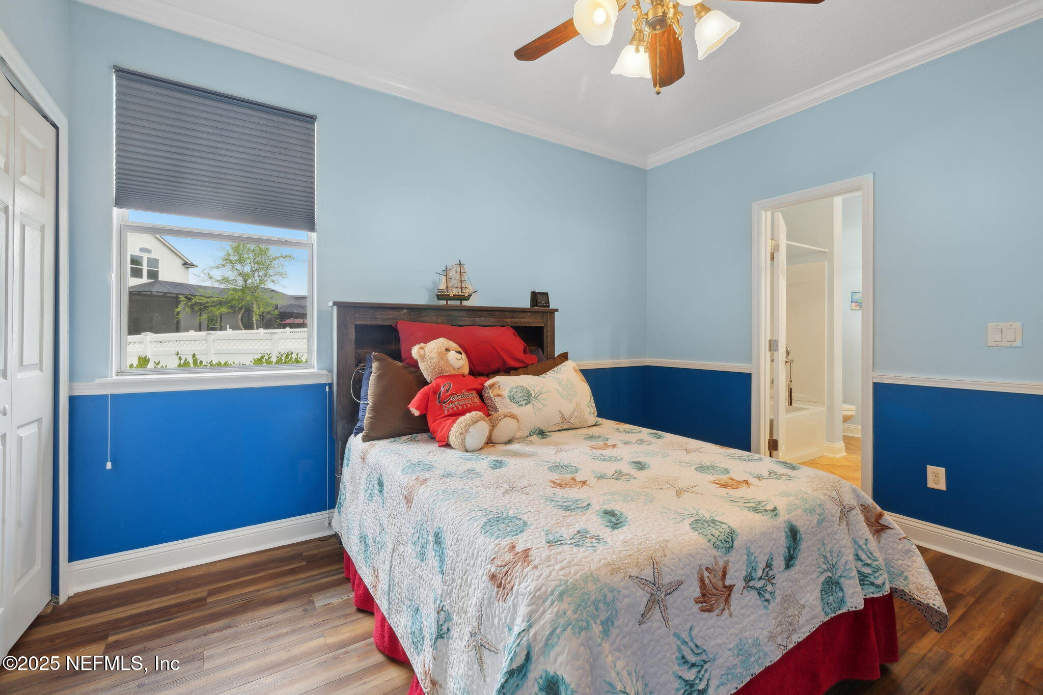 571 E KINGS COLLEGE Drive, St. Johns