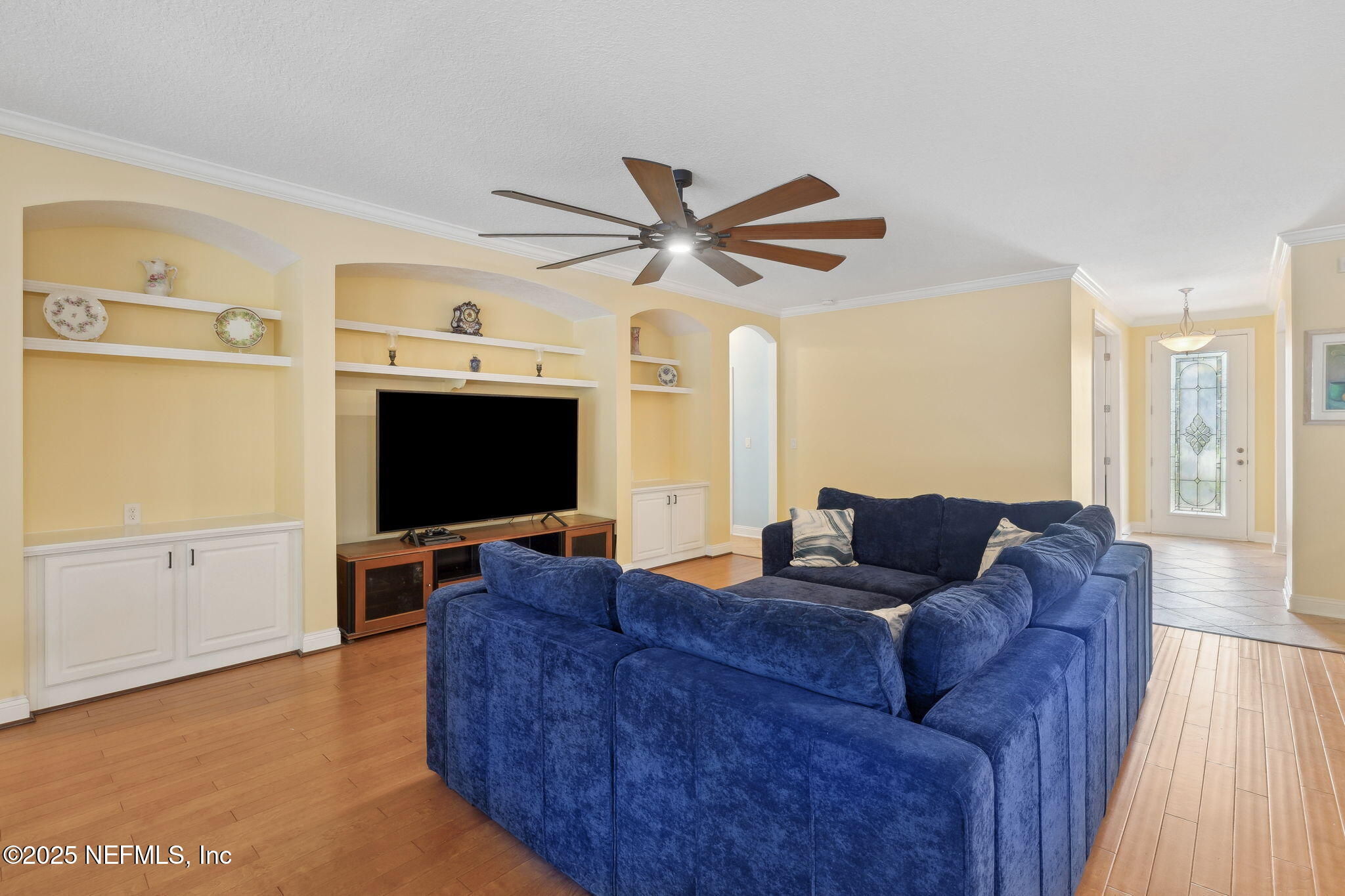 571 E KINGS COLLEGE Drive, St. Johns