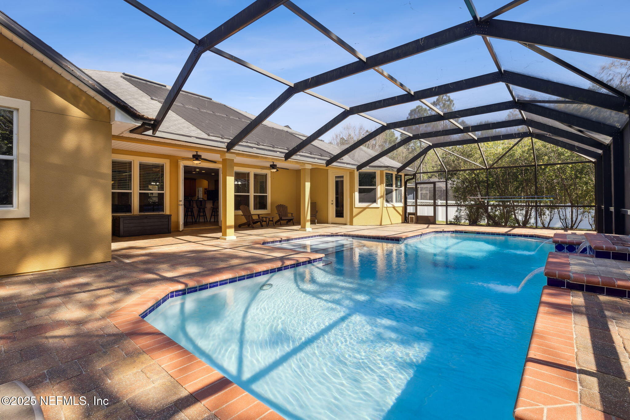 571 E KINGS COLLEGE Drive, St. Johns