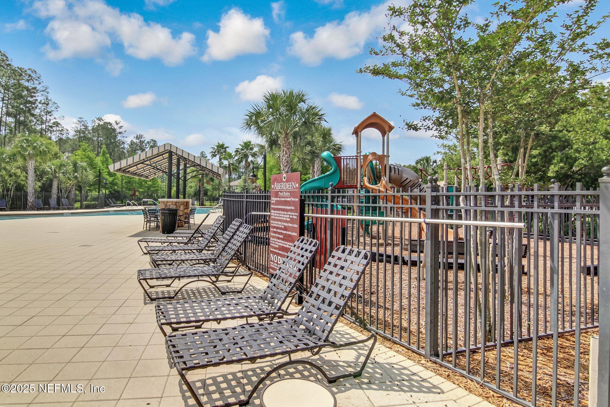 571 E KINGS COLLEGE Drive, St. Johns