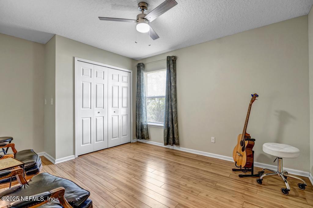 525 WILLOW OAK Lane, St. Johns