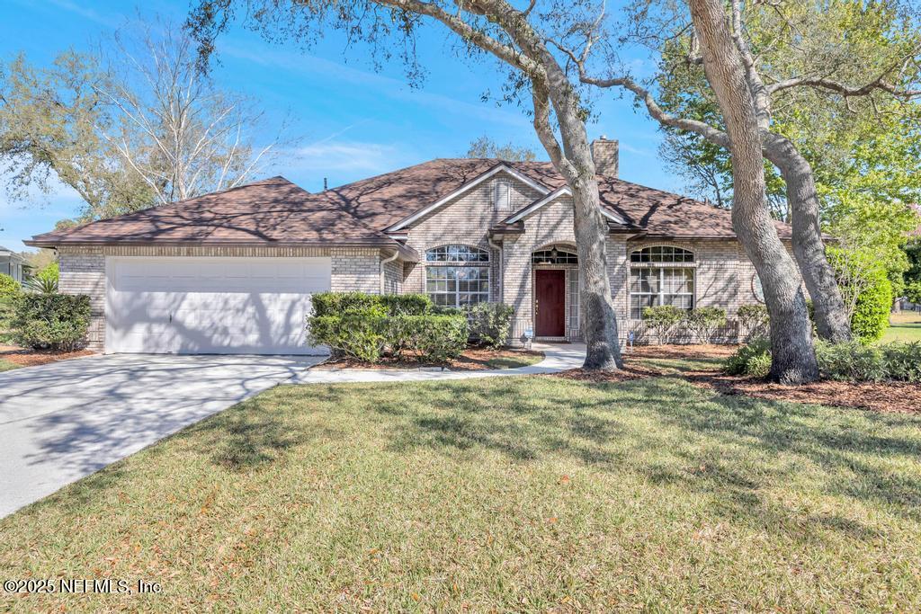 525 WILLOW OAK Lane, St. Johns