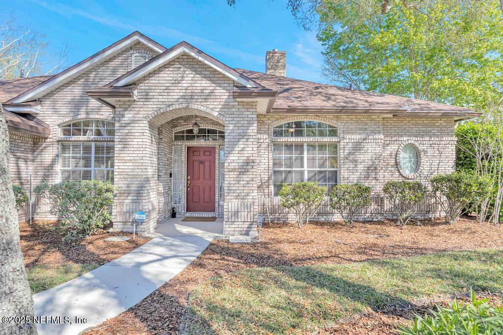 525 WILLOW OAK Lane, St. Johns