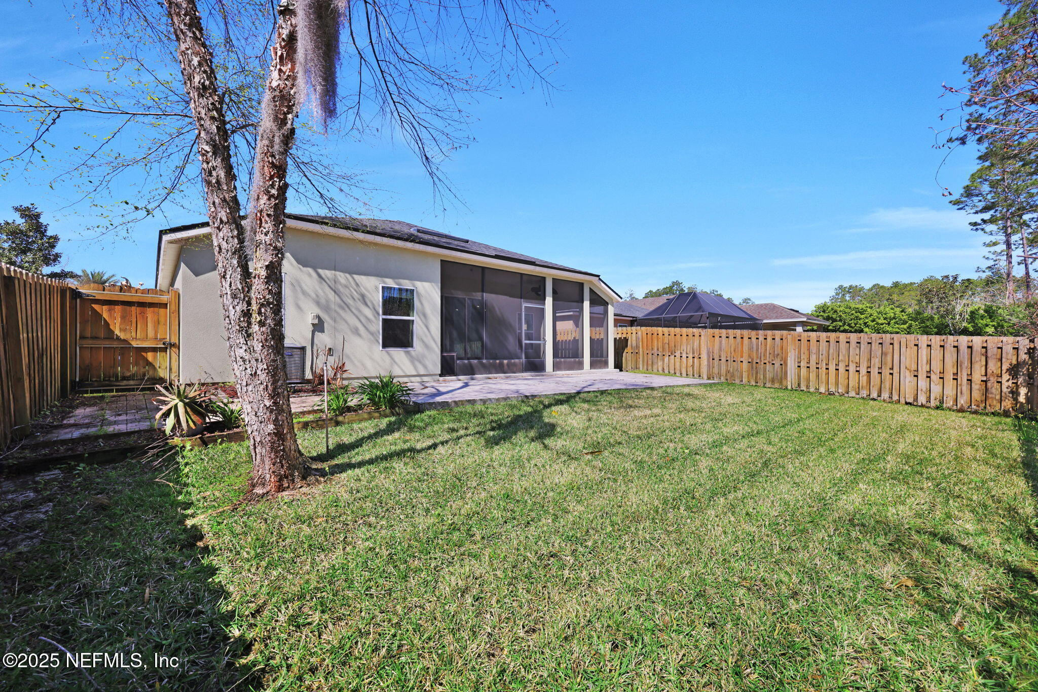 255 WILLOW RIDGE Drive