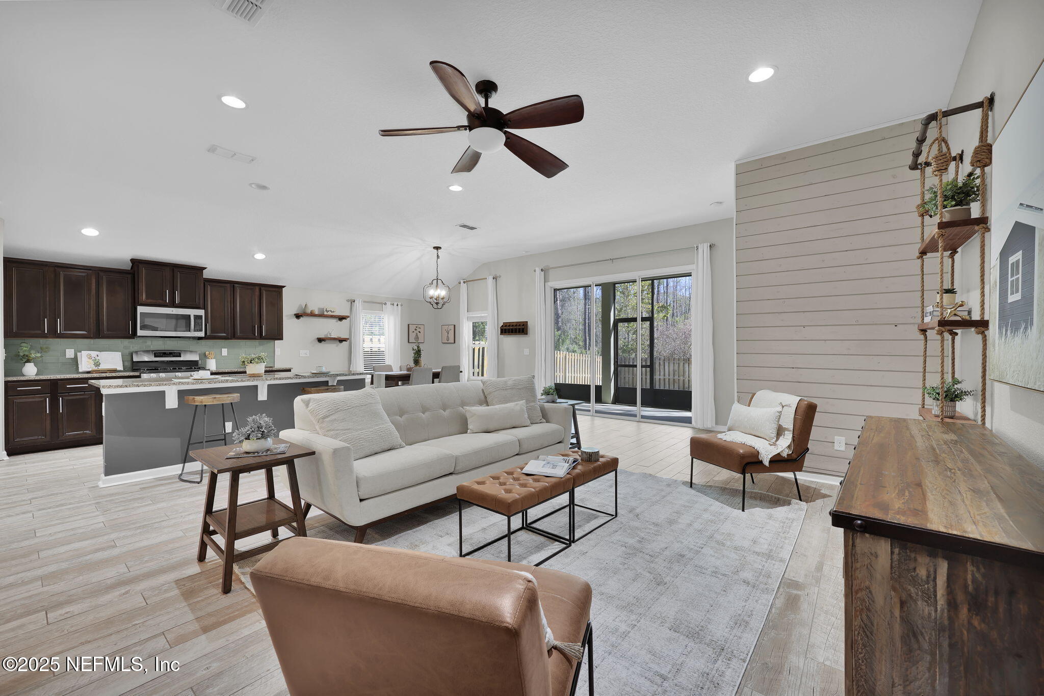 255 WILLOW RIDGE Drive