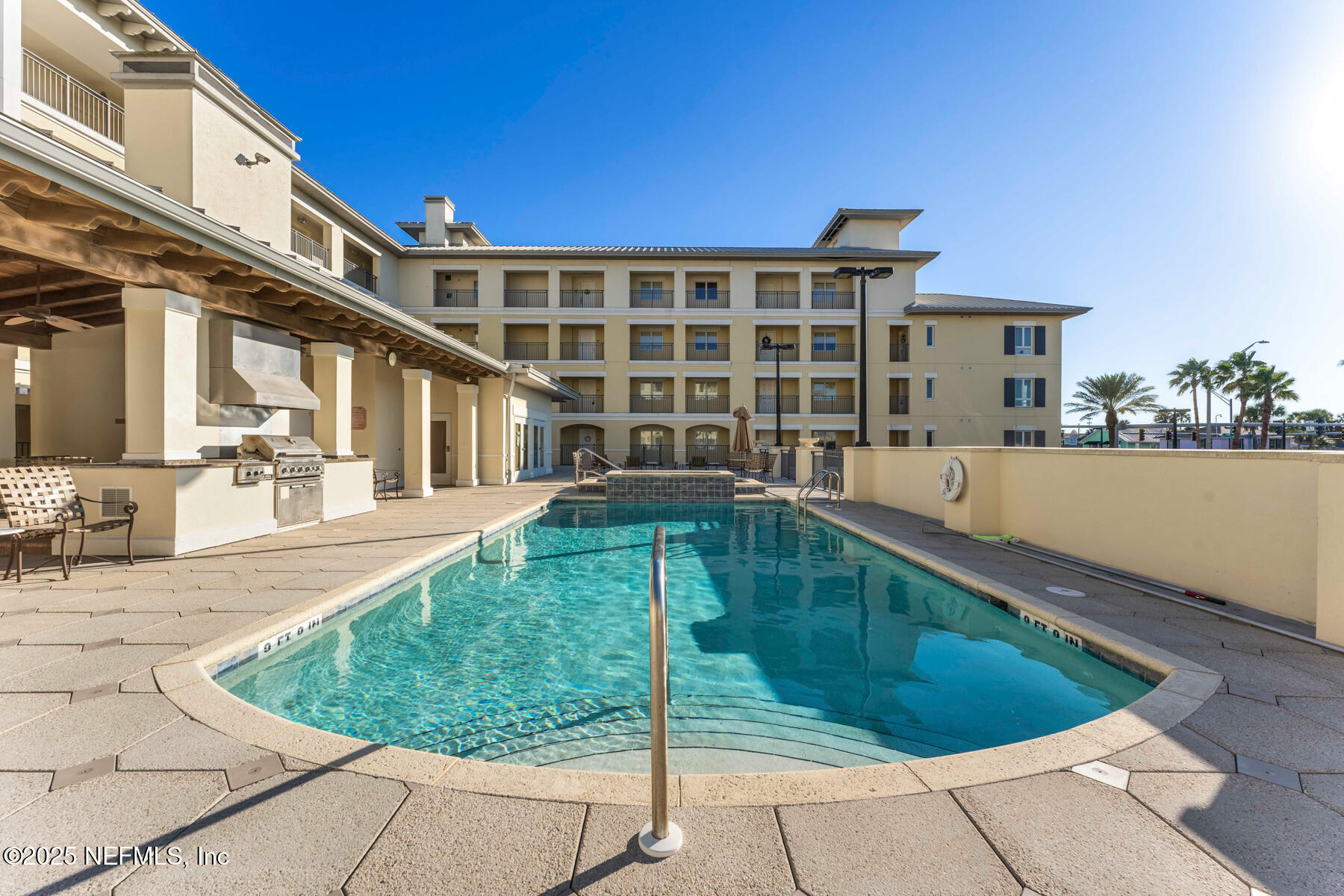 525 3RD Street N, 210