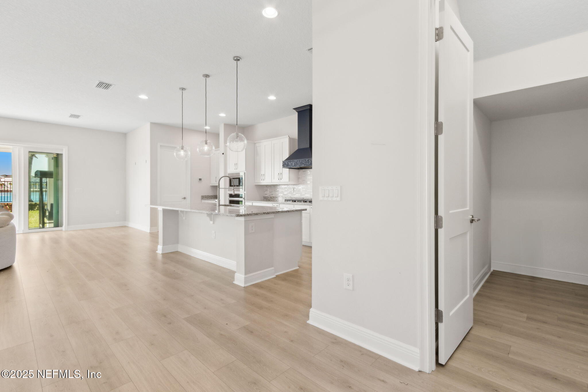 401 MARQUESA Circle, St. Johns